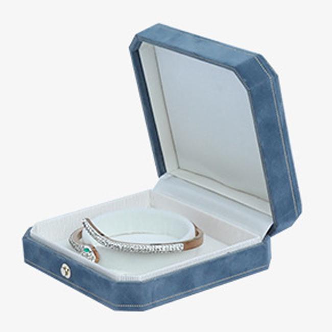 Large pendant box 9.4×8×3.3cm