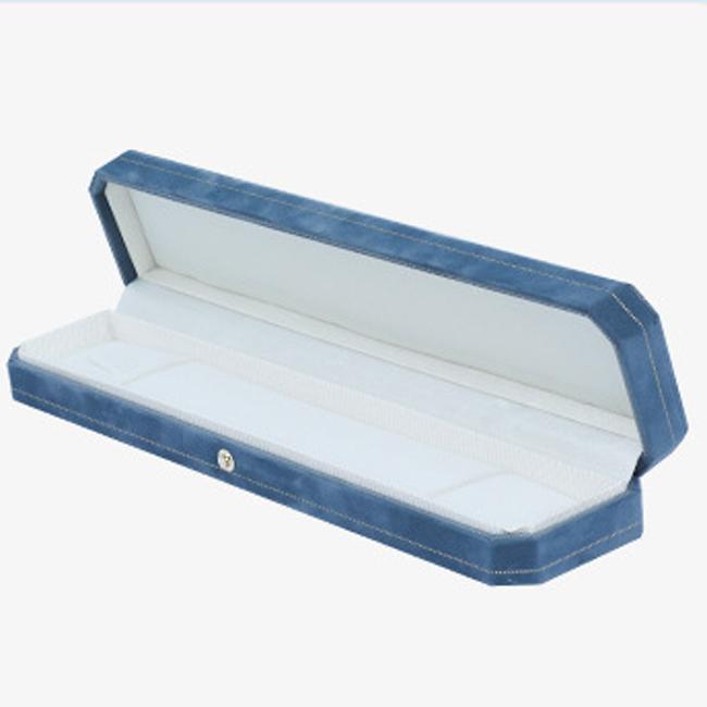 Bracelet box 9.4×8.9×3.3cm